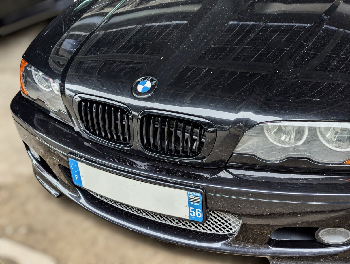 Black Front Kidney Grilles for BMW 3 Series and M3 E46 (1997 to 2005) BMW Euro Premium Parts